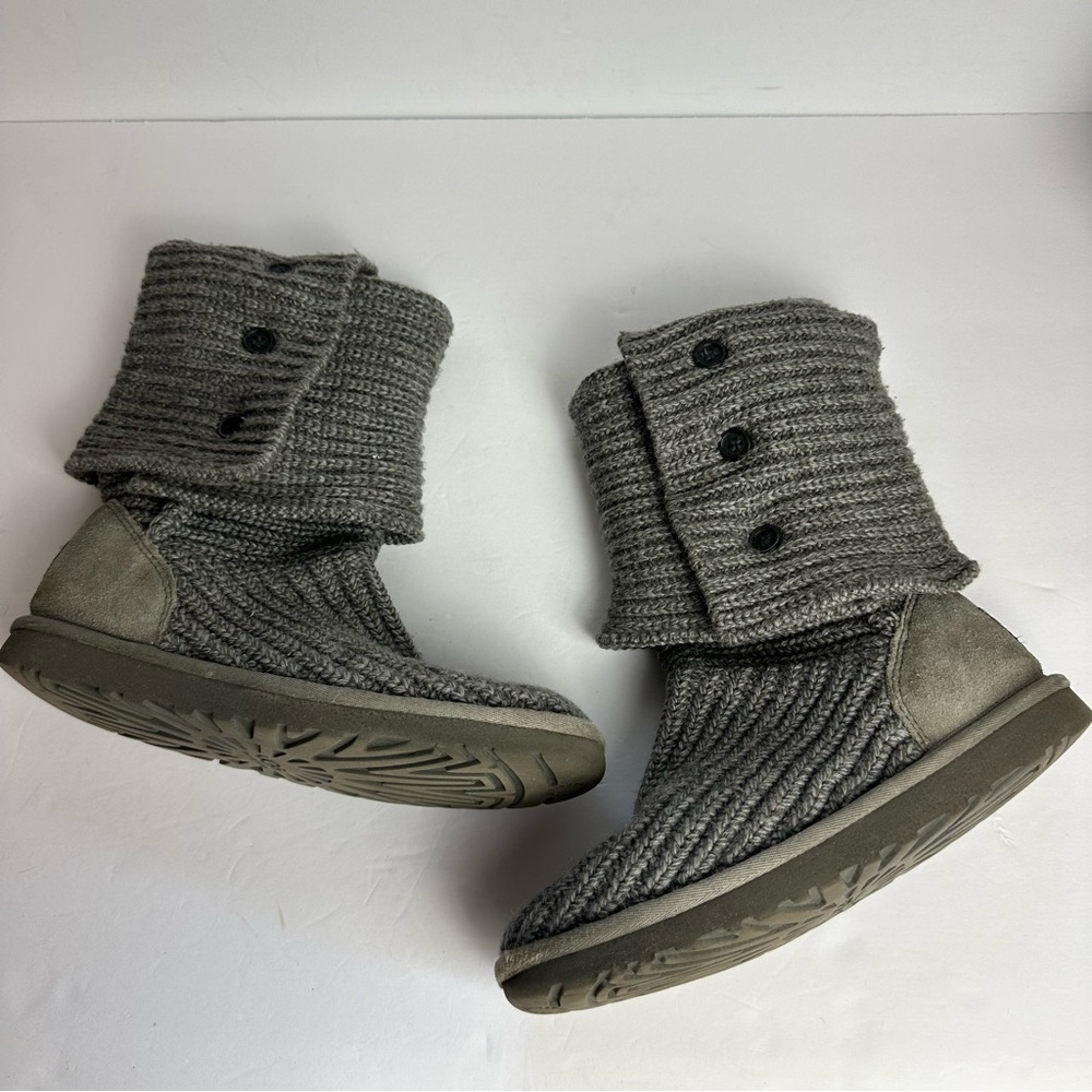 Ugg Cardy Knit Boots Women's Size 7 Shoes Gray Grey Slouchy Winter 3 Button